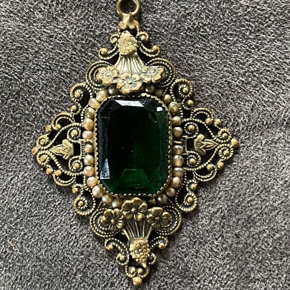 Vintage Emerald Necklace Pendant 